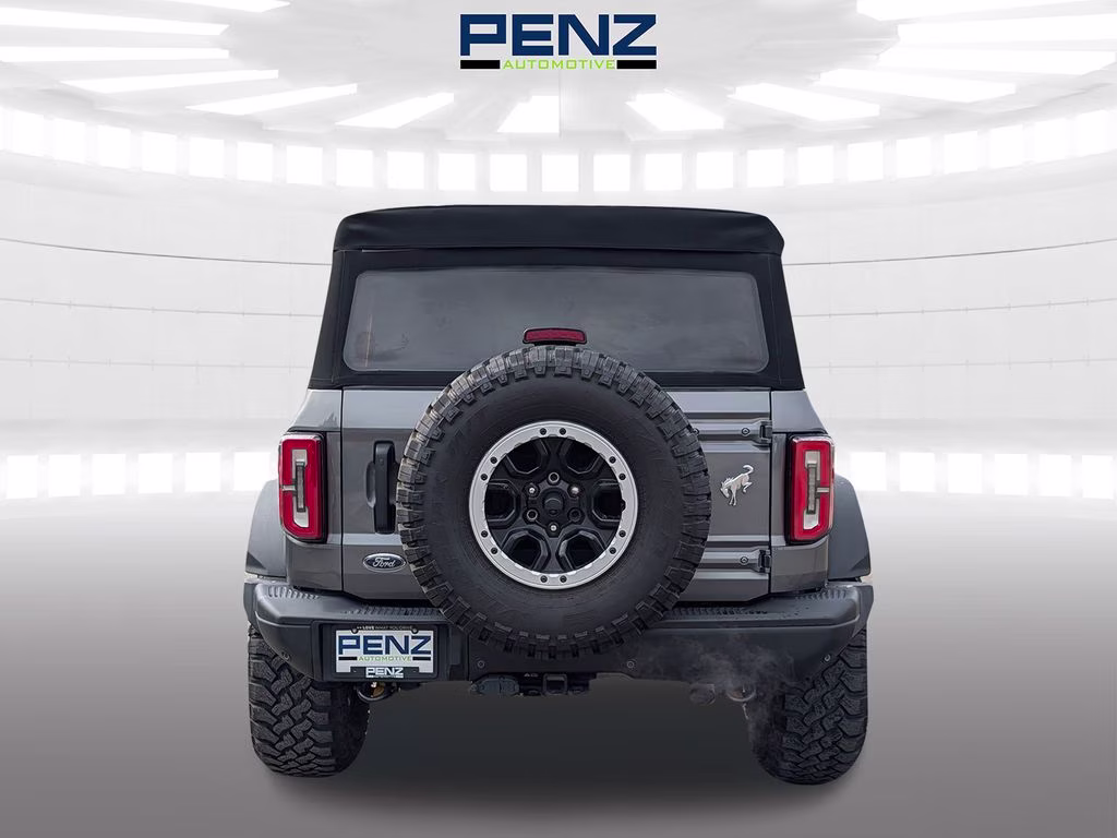 2021 Carbonized Gray Metallic Ford Bronco Badlands 4X4 SUV