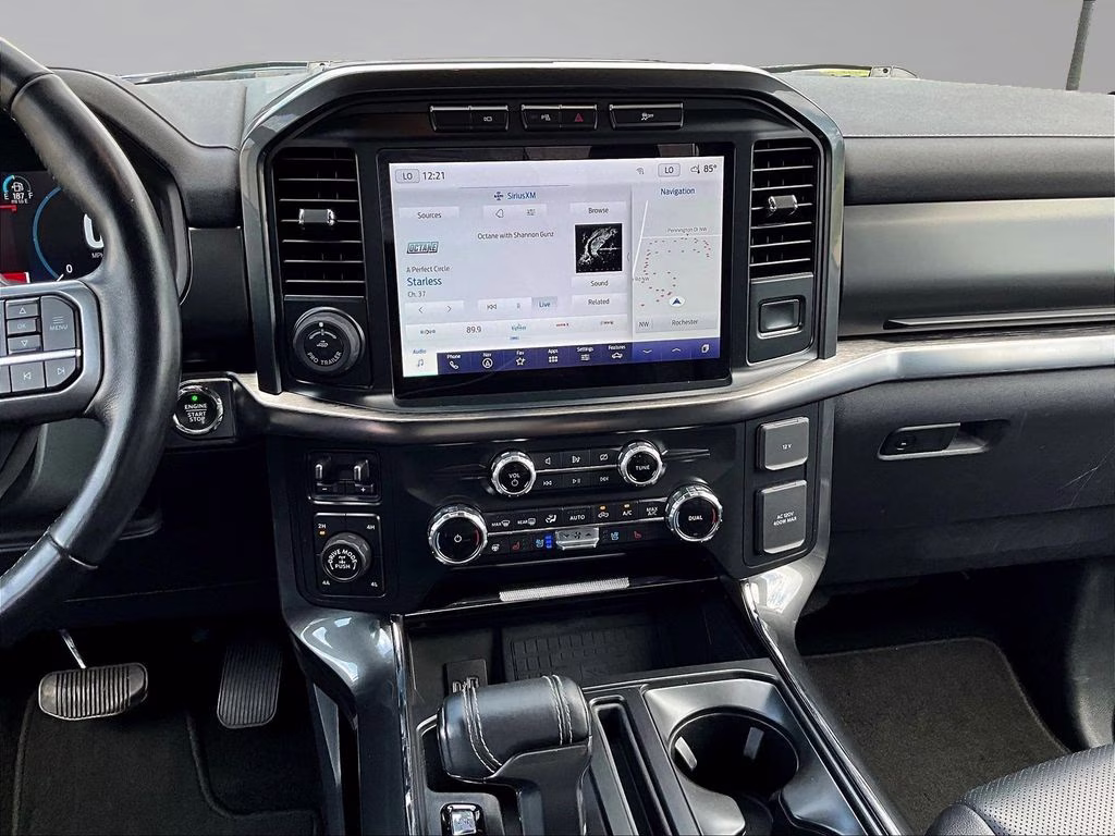 2022 Atlas Blue Metallic Ford F-150 Lariat 4X4 Truck