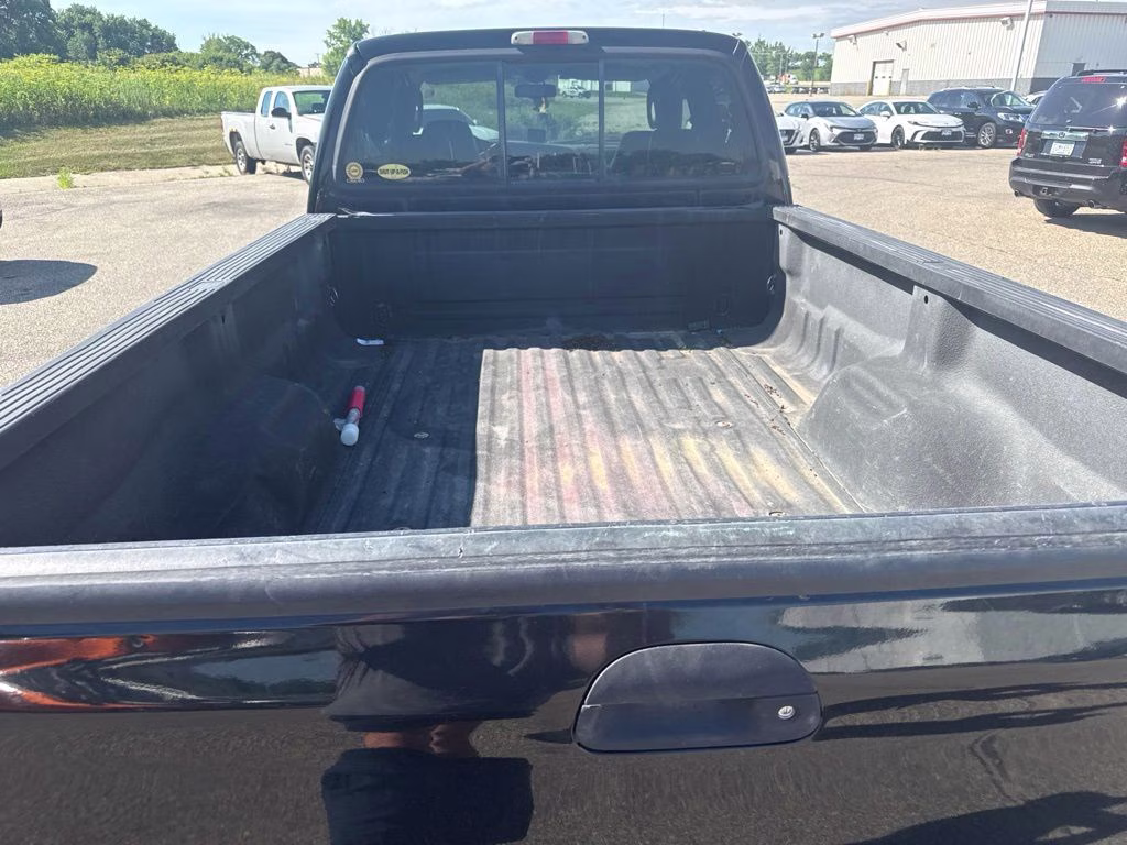 2006 Black Clearcoat Ford Super Duty F-350 DRW Lariat 4X4 Truck