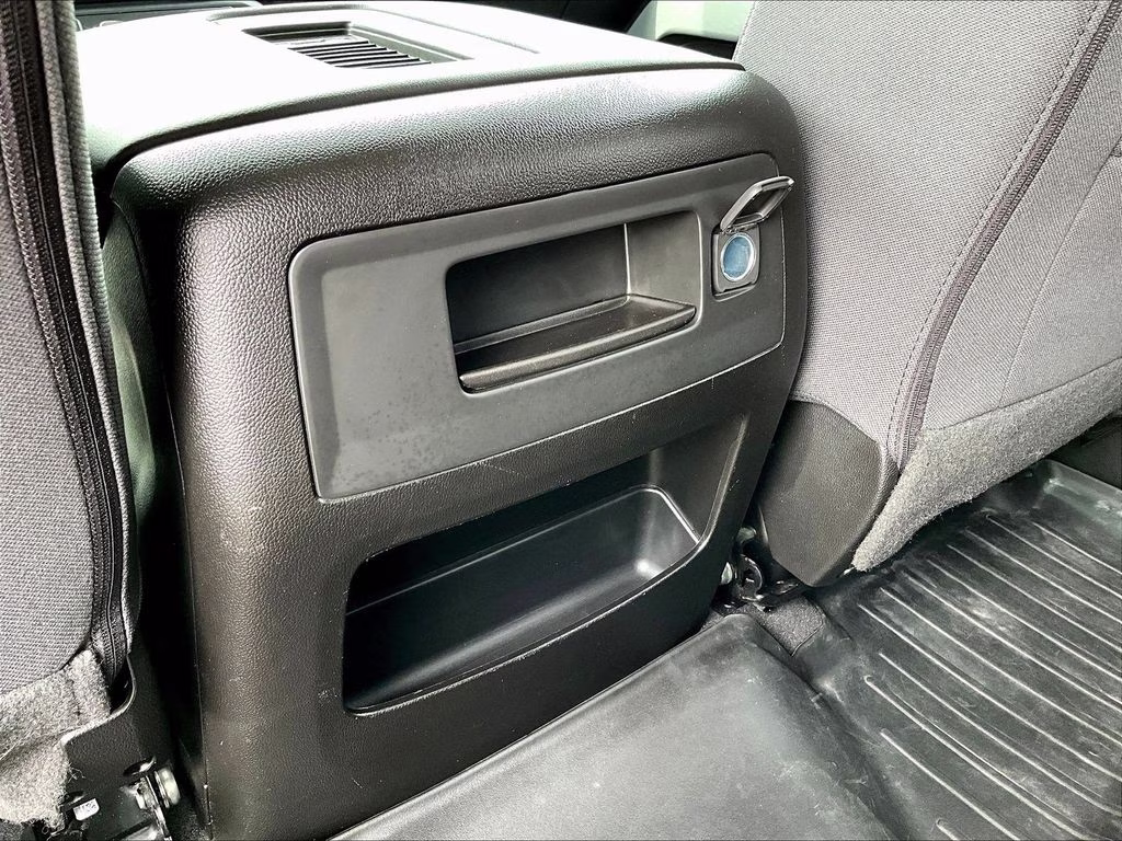 2019 Summit White Chevrolet Silverado 2500HD LT 4X4 Truck