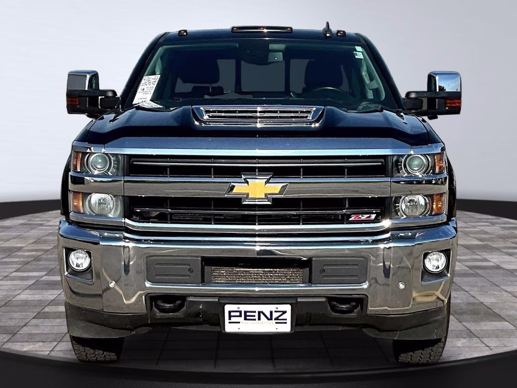 Used 2018 Chevrolet Silverado 3500HD LTZ with VIN 1GC4K0EY9JF197324 for sale in Rochester, Minnesota
