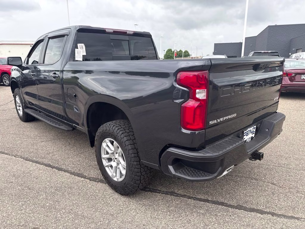2024 Dark Ash Metallic Chevrolet Silverado 1500 RST 4X4 Truck