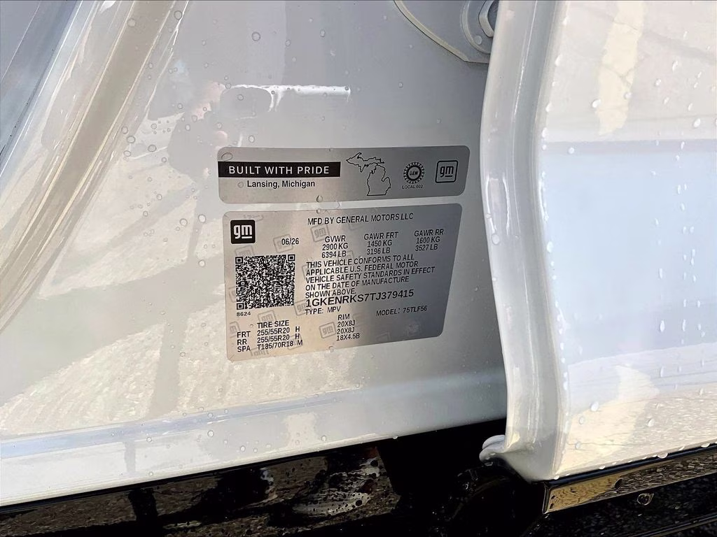 2026 Summit White GMC Acadia Denali AWD SUV