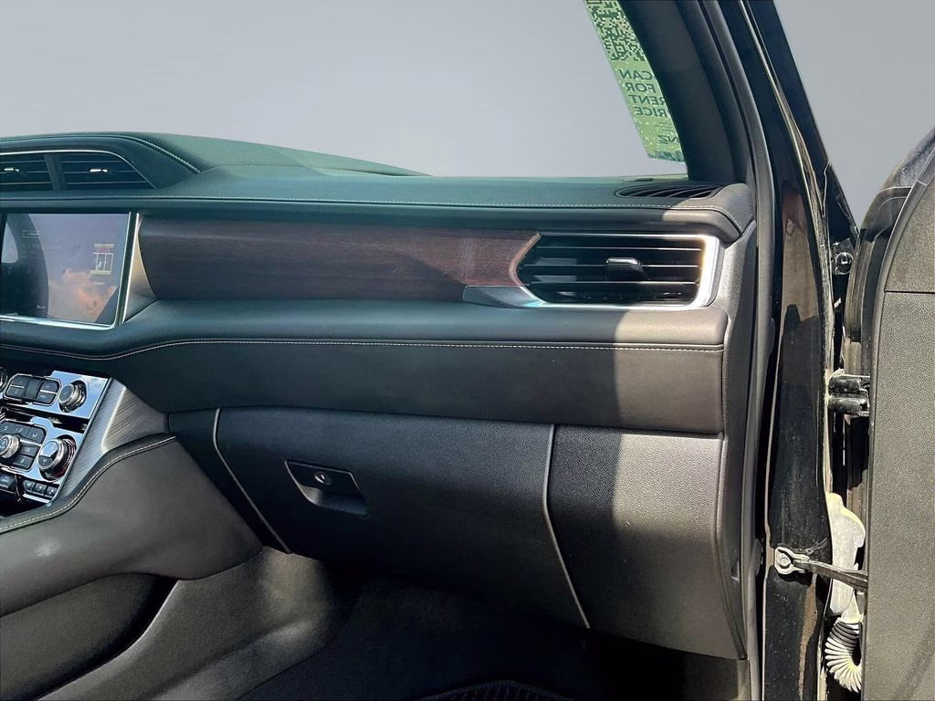 2024 Onyx Black GMC Yukon Denali Ultimate 4X4 SUV