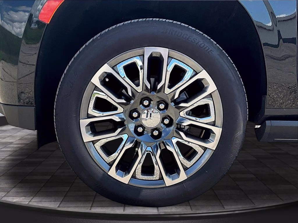 2024 Onyx Black GMC Yukon Denali Ultimate 4X4 SUV