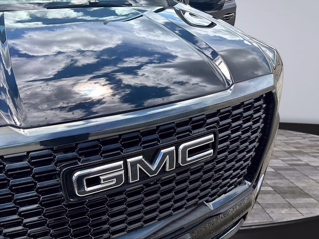 2023 Onyx Black GMC Yukon Denali Ultimate 4X4 SUV