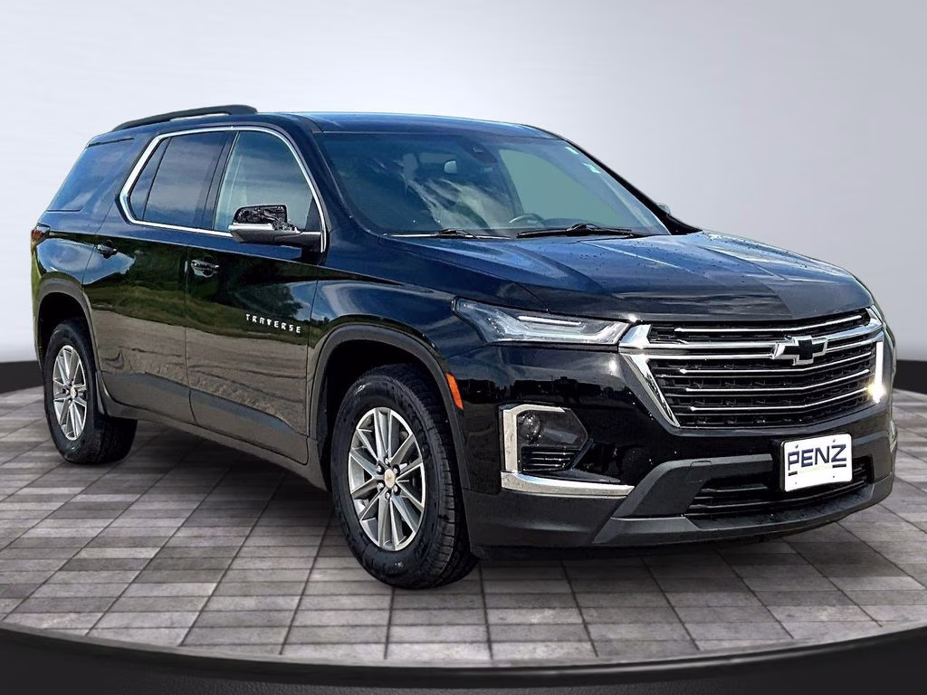 2023 Mosaic Black Metallic Chevrolet Traverse LT Leather AWD SUV