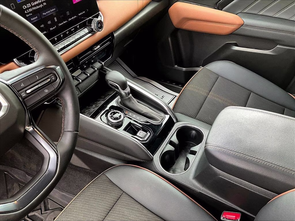 2024 Onyx Black GMC Canyon AT4 4X4 Truck