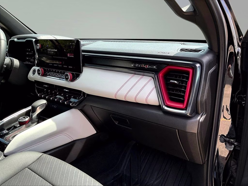 2024 Onyx Black GMC Canyon AT4X 4X4 Truck