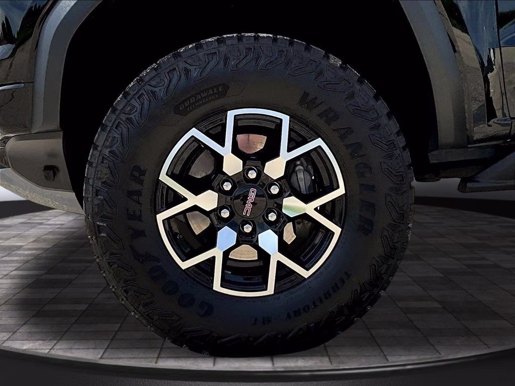 2024 Onyx Black GMC Canyon AT4X 4X4 Truck
