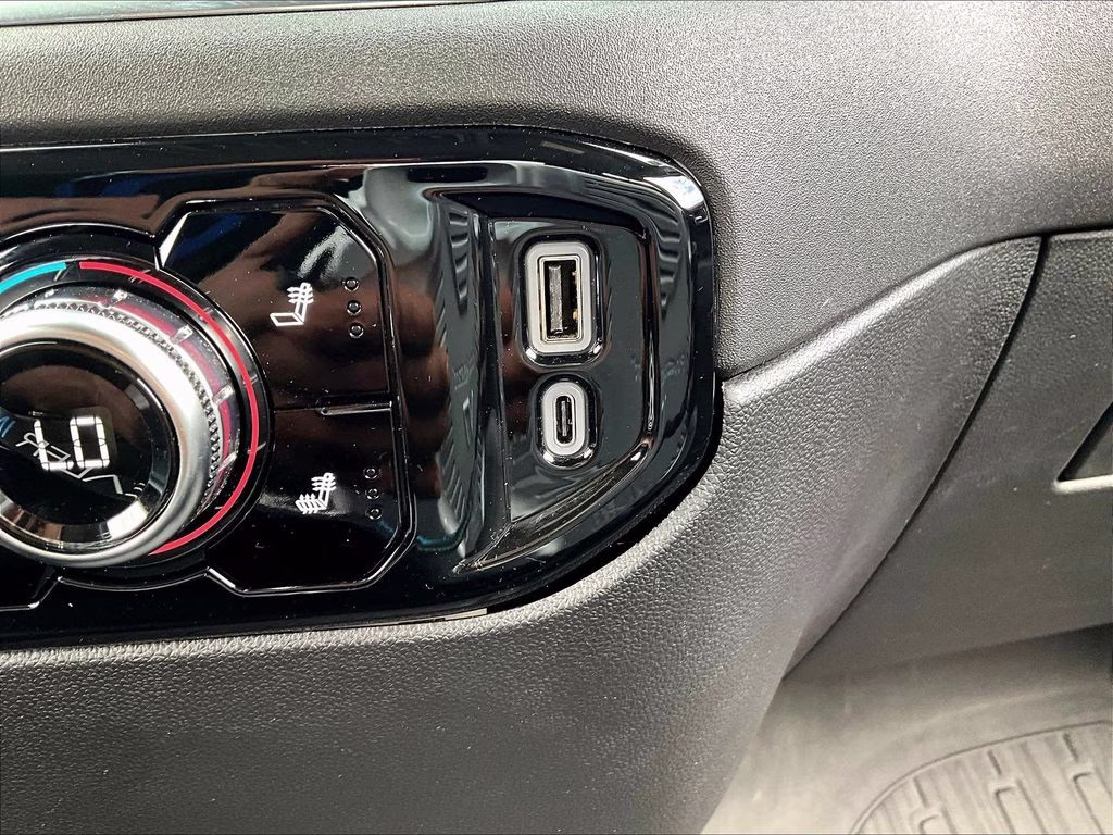 2024 Thunderstorm Gray GMC Sierra 1500 Elevation 4X4 Truck