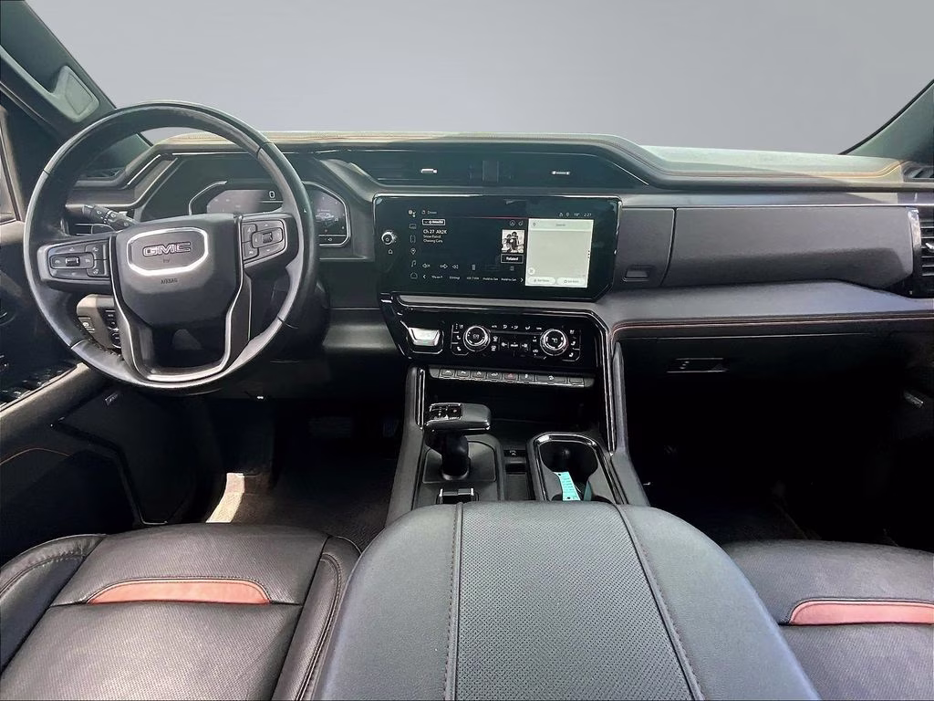 2023 Summit White GMC Sierra 1500 AT4 4X4 Truck