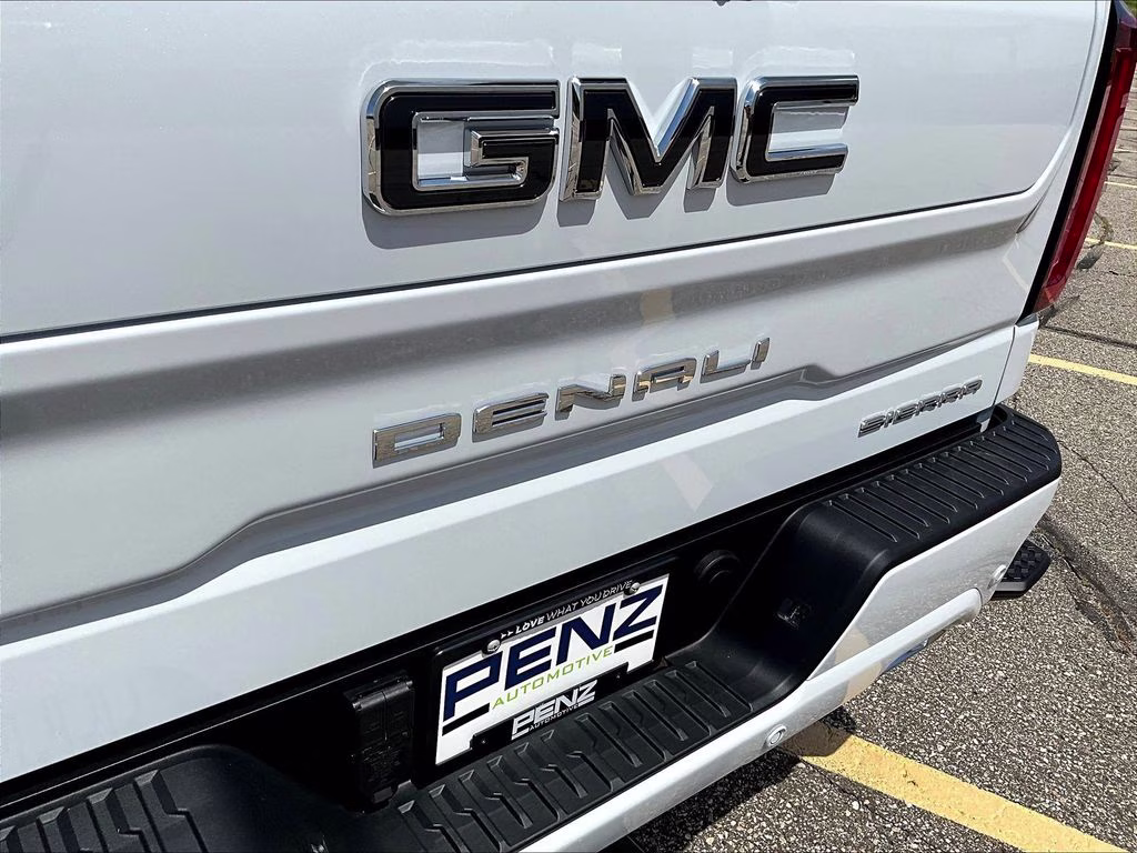 2026 Glacier White Tricoat GMC Sierra 1500 Denali Ultimate 4X4 Truck