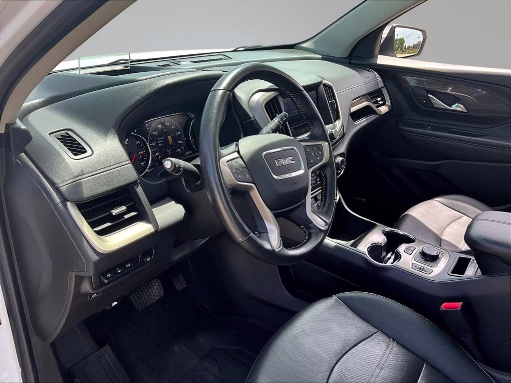 2022 White Frost Tricoat GMC Terrain Denali AWD SUV
