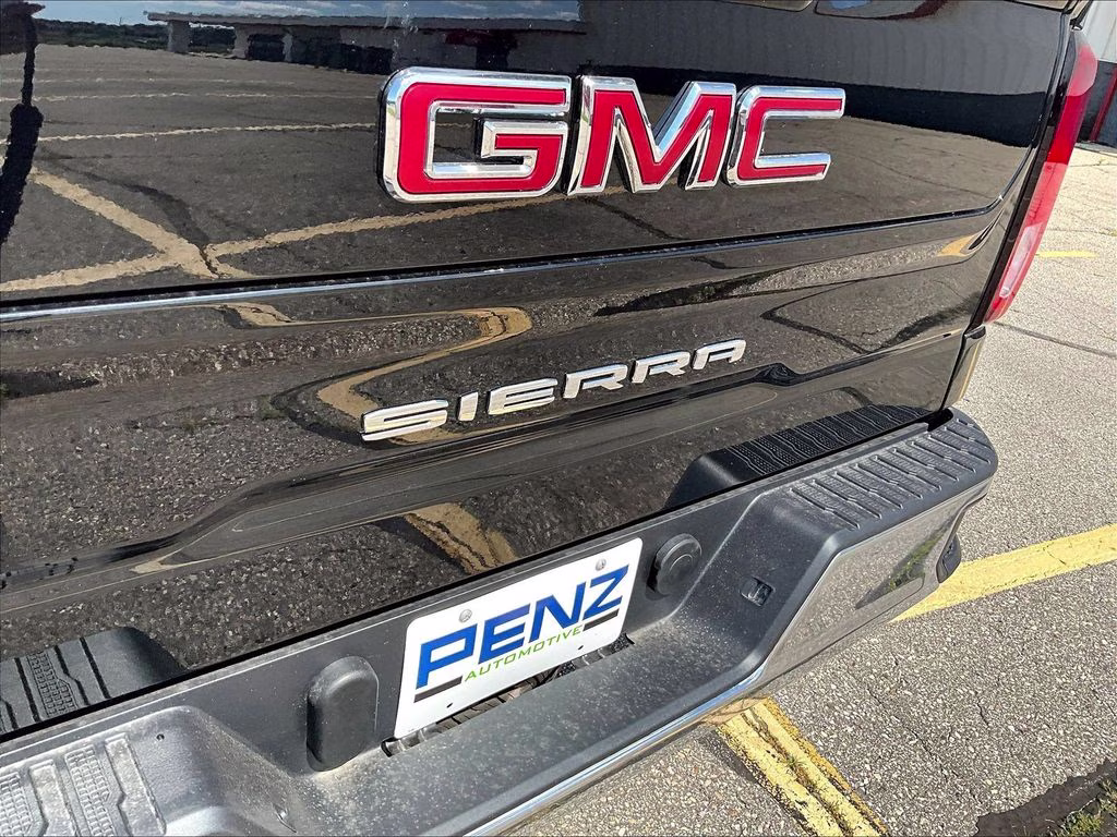 2026 Onyx Black GMC Sierra 1500 Pro 4X4 Truck
