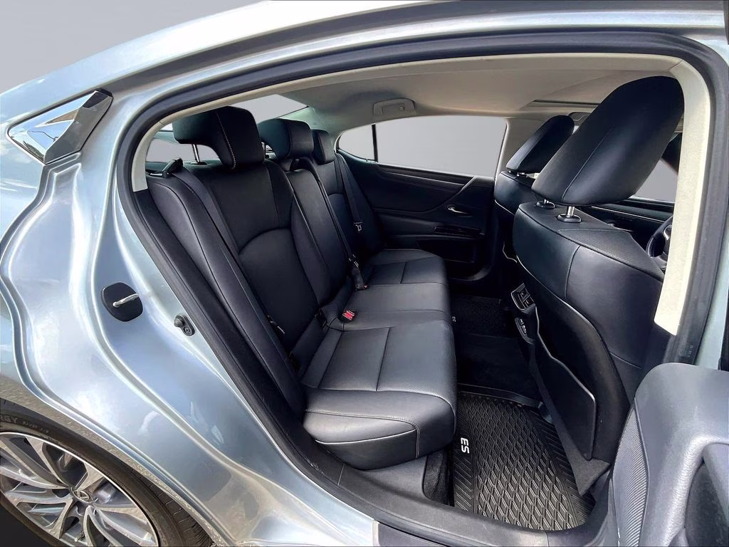 2023 Iridium Lexus ES 350 FWD Sedan