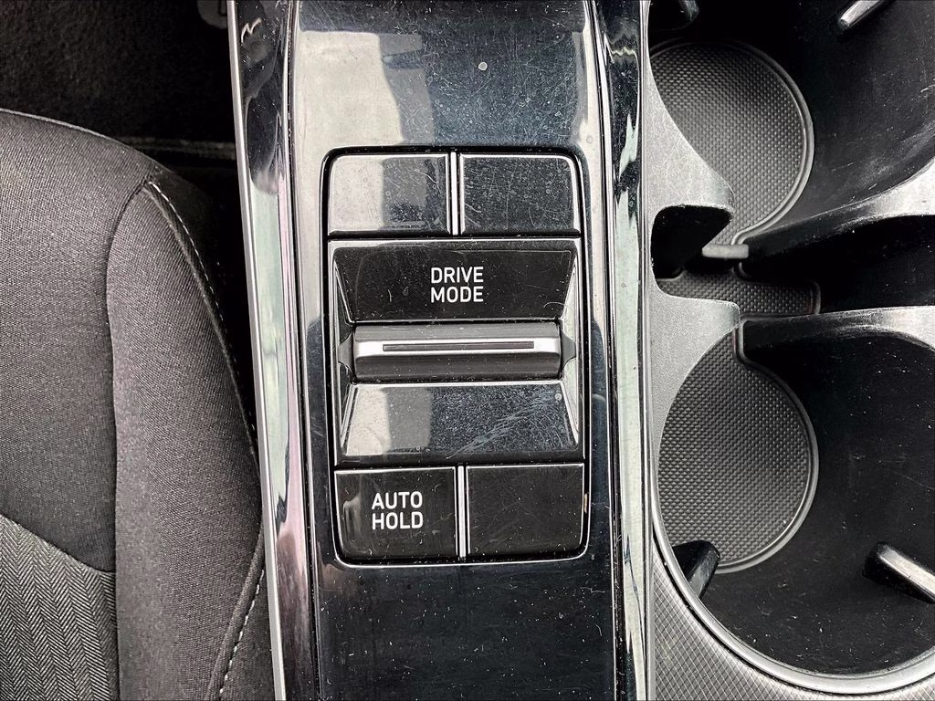 2023 Portofino Gray Hyundai Sonata SEL FWD Sedan