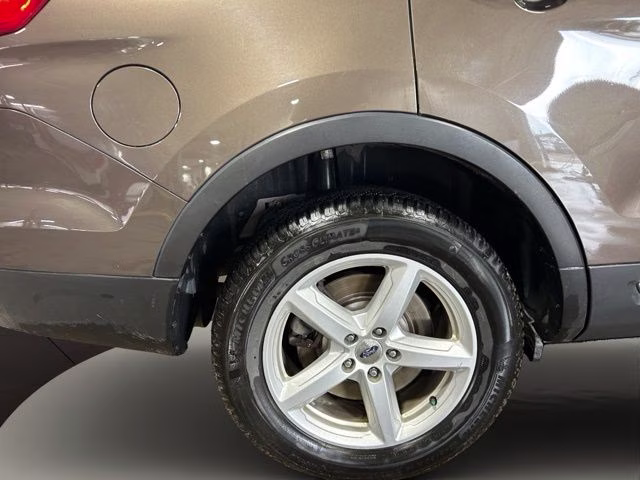 2016 Caribou Metallic Ford Explorer XLT 4X4 SUV
