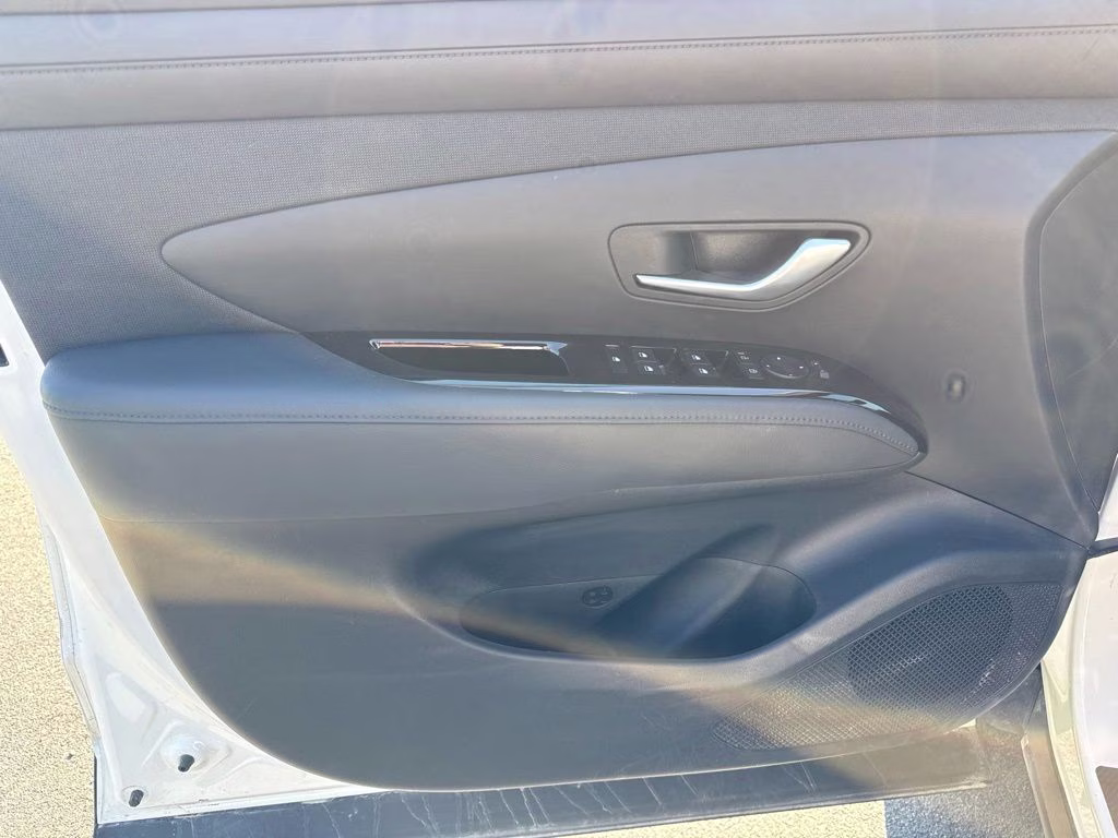 2025 White Hyundai Santa Cruz XRT AWD Truck