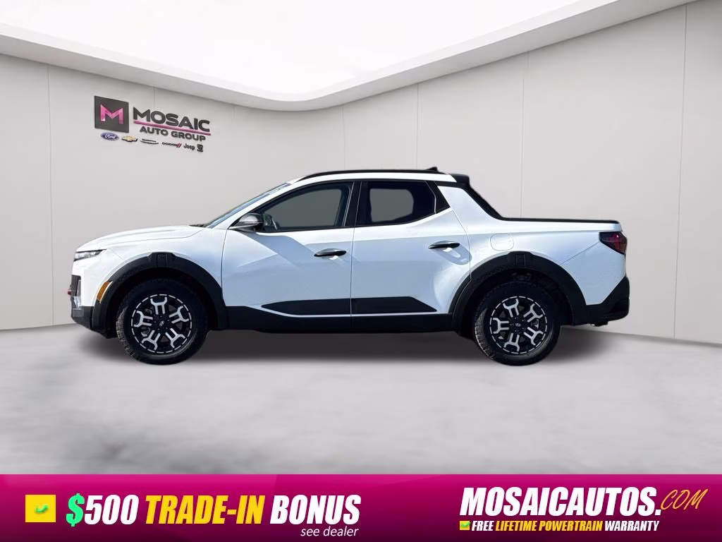 2025 White Hyundai Santa Cruz XRT AWD Truck