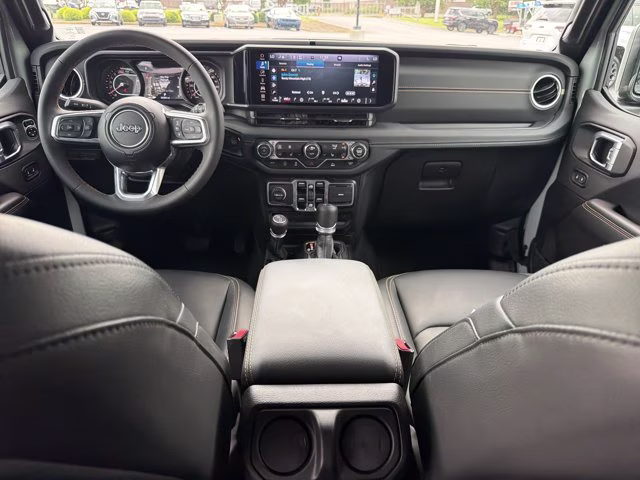 2024 Earl Clearcoat Jeep Wrangler Sahara 4X4 Convertible