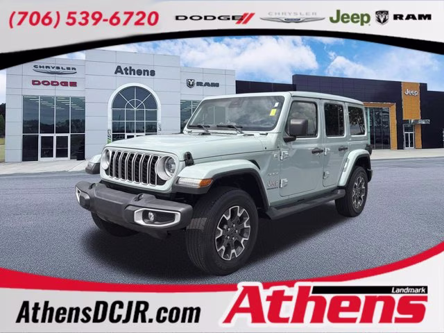 2024 Earl Clearcoat Jeep Wrangler Sahara 4X4 Convertible