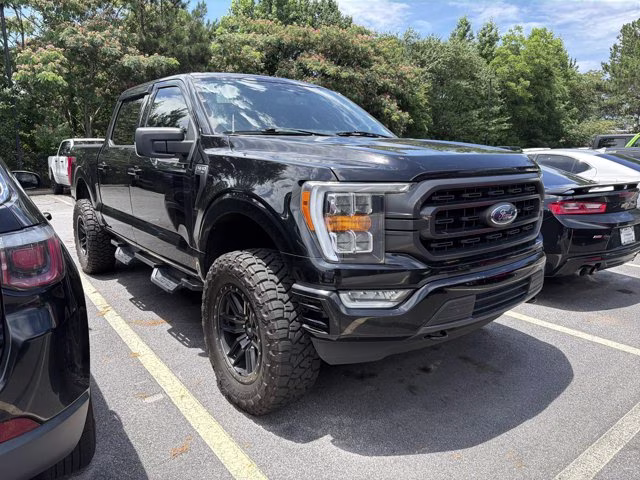 2022 Black Metallic Ford F-150 XLT 4X4 Truck
