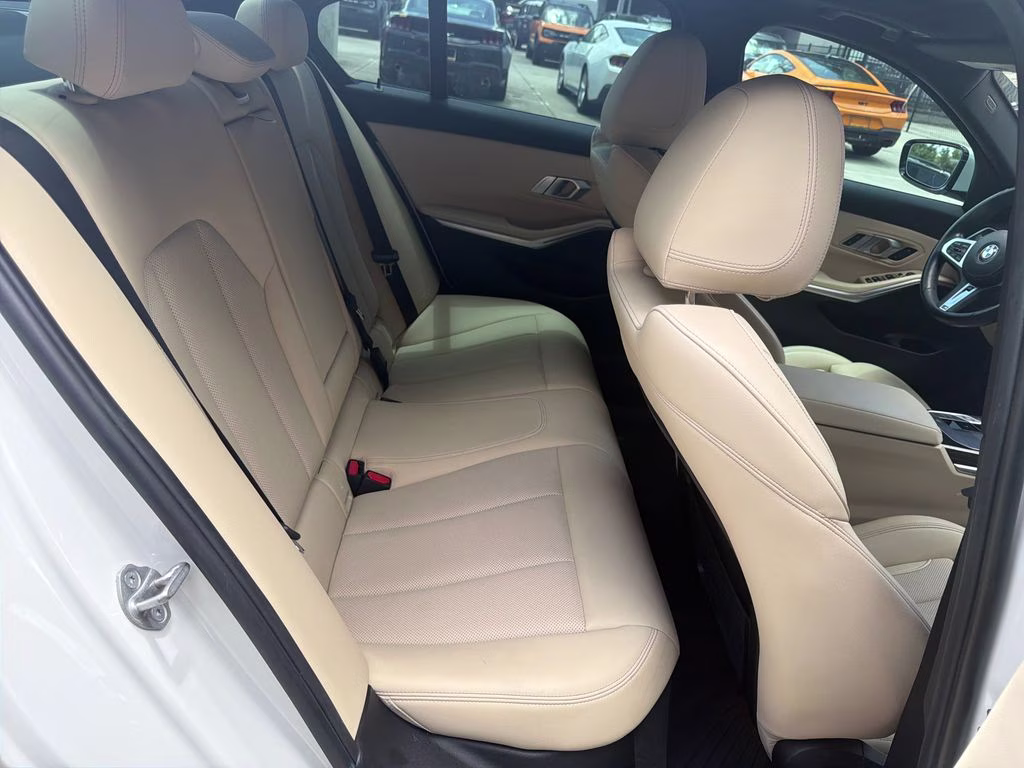 2023 Mineral White Metallic BMW 3 Series 330i xDrive AWD Sedan