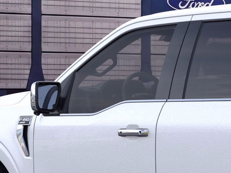 2026 Star White Metallic Tri-Coat Ford F-150 Lariat 4X4 Truck