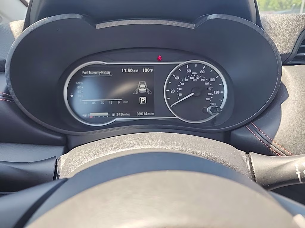 2024 Super Black Nissan Versa 1.6 SR FWD Sedan