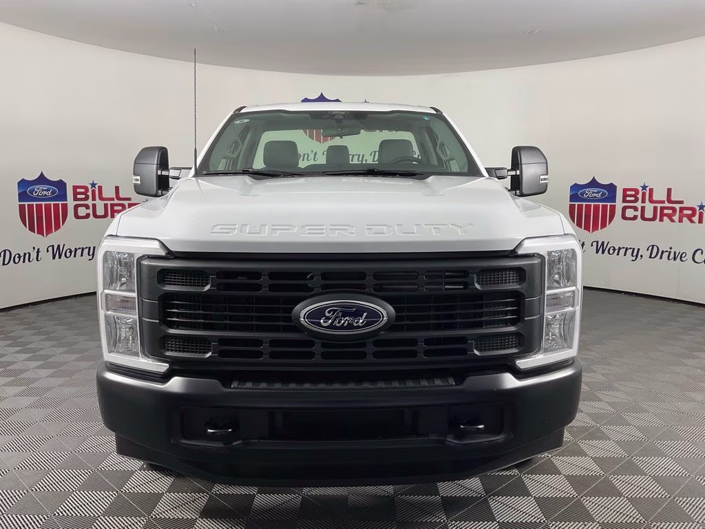 2025 Oxford White Ford Super Duty F-250 SRW XL RWD Truck