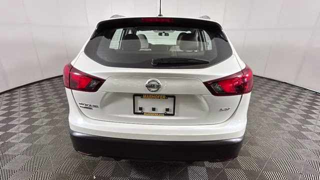 2018 Pearl White Nissan Rogue Sport SV FWD SUV