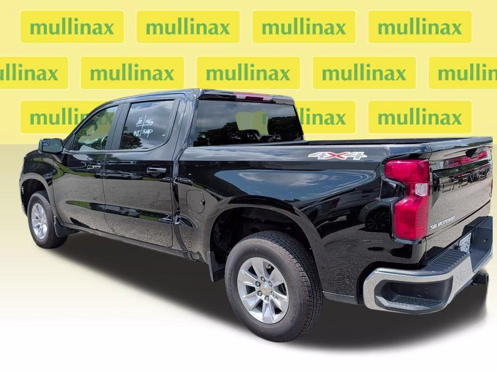 2025 Black Chevrolet Silverado 1500 LT 4X4 Truck