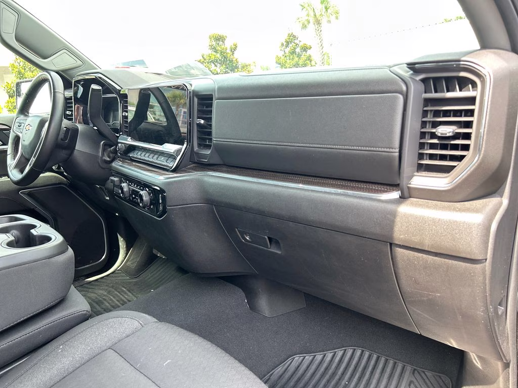 2025 Black Chevrolet Silverado 1500 LT 4X4 Truck