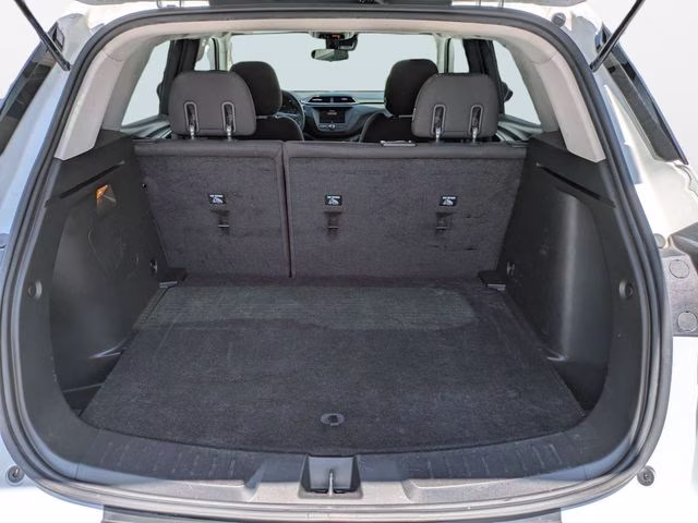 2023 Summit White Chevrolet Trailblazer LT FWD SUV