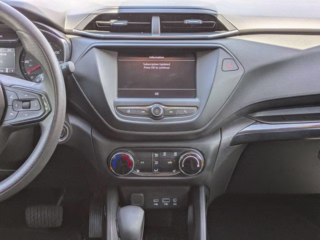 2023 Summit White Chevrolet Trailblazer LT FWD SUV