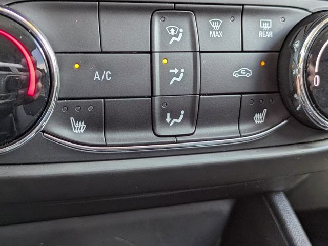 2023 Summit White Chevrolet Trailblazer LT FWD SUV