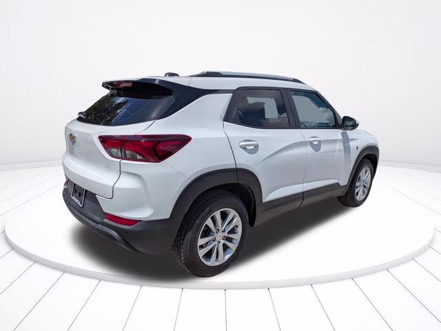 2023 Summit White Chevrolet Trailblazer LT FWD SUV