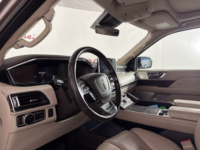 2020 Mocha Lincoln Navigator Reserve 4X4 SUV