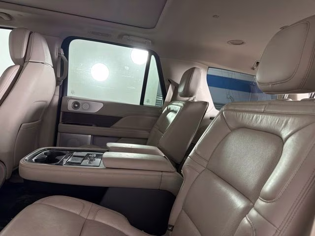 2020 Mocha Lincoln Navigator Reserve 4X4 SUV