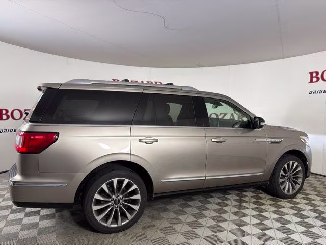 2020 Mocha Lincoln Navigator Reserve 4X4 SUV