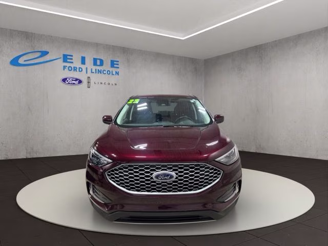 2023 Burgundy Velvet Metallic Tinted Clearcoat Ford Edge SEL AWD SUV