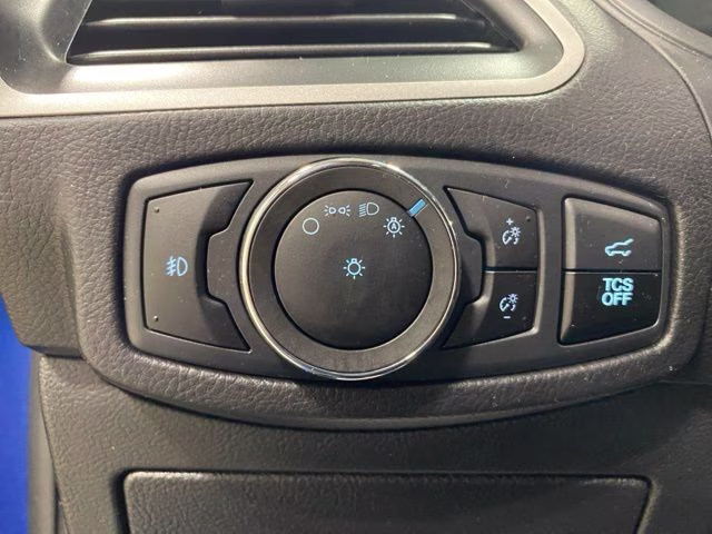 2023 Atlas Blue Metallic Ford Edge SEL AWD SUV