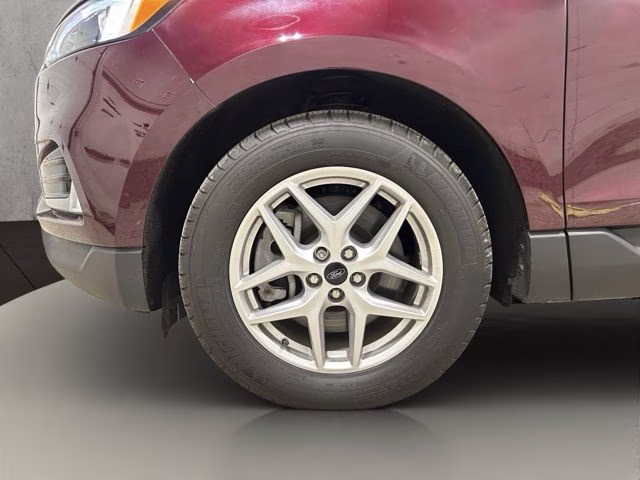 2023 Burgundy Velvet Metallic Tinted Clearcoat Ford Edge SEL AWD SUV