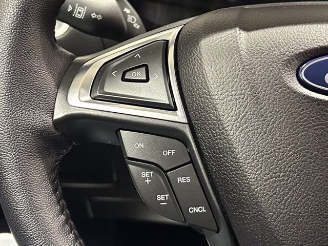 2023 Burgundy Velvet Metallic Tinted Clearcoat Ford Edge SEL AWD SUV