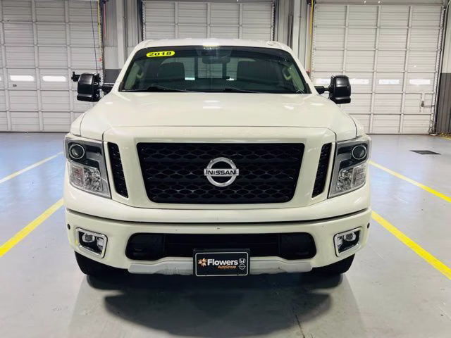 2018 Pearl White Metallic Nissan Titan PRO-4X 4X4 Truck