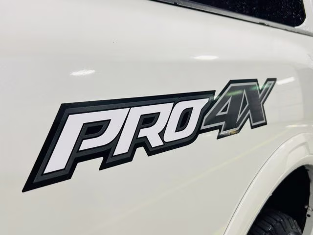 2018 Pearl White Metallic Nissan Titan PRO-4X 4X4 Truck