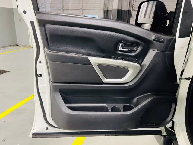 2018 Pearl White Metallic Nissan Titan PRO-4X 4X4 Truck