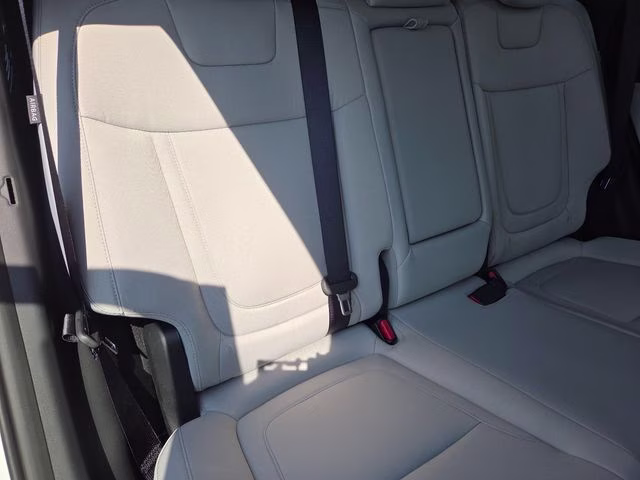 2026 Creamy White Pearl Hyundai Tucson Hybrid Blue SE AWD SUV