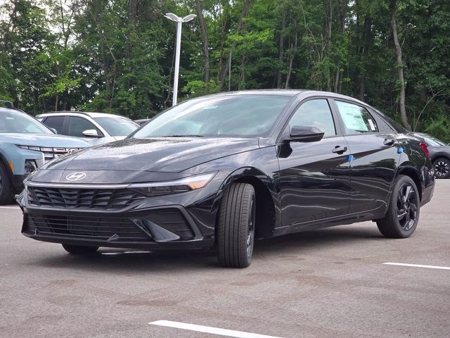2026 Abyss Black Hyundai Elantra SEL Sport FWD Sedan